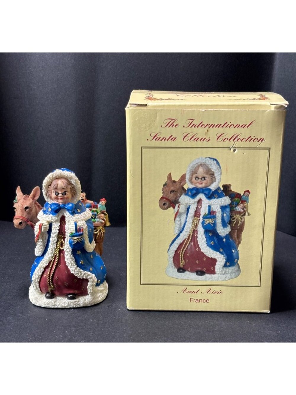 The International Santa Claus Collection Aunt Airie Figurine France SC58 VTG 02